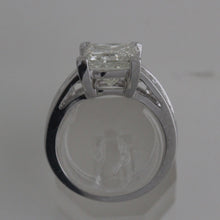 Load image into Gallery viewer, Princess Cut Diamond Engagement Ring - 4 CTW